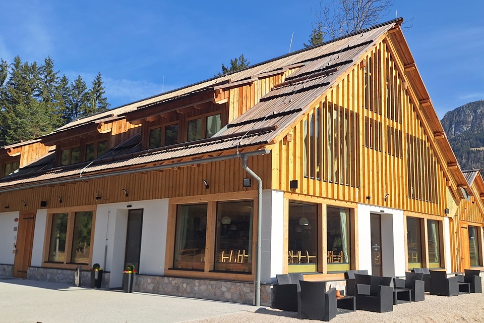 GostisceJezersko2